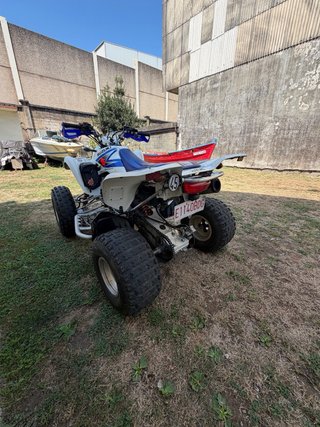 Suzuki LTZ 400