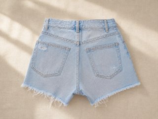 Shorts vaqueros Bershka tiro alto rotos