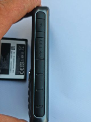 Samsung GT-B2710