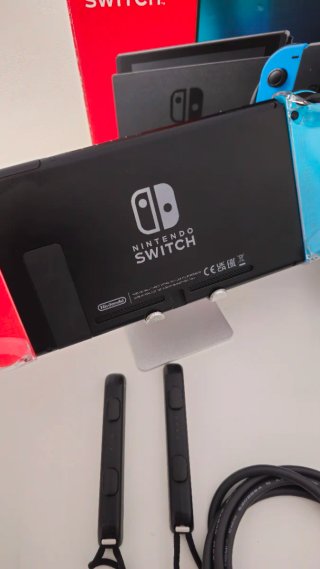❄️Nintendo Switch 1 (V2)Azul/Rojo Como Nuevo❄️