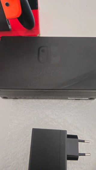 ❄️Nintendo Switch 1 (V2)Azul/Rojo Como Nuevo❄️