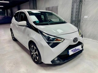 Toyota Aygo 1.0 70 x-play