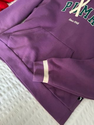 Lote Ropa: Chaqueta Negra y Sudadera Morada