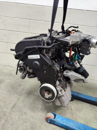 Motor completo Audi A4 1.8 turbo BFB de 2005.