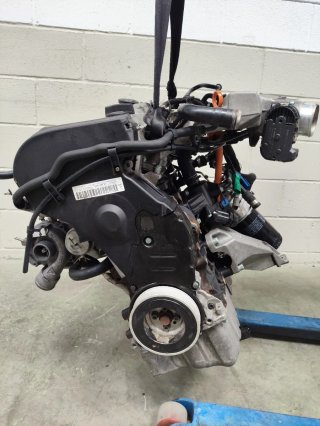 Motor completo Audi A4 1.8 turbo BFB de 2005.