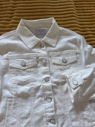 Chaqueta vaquera blanca