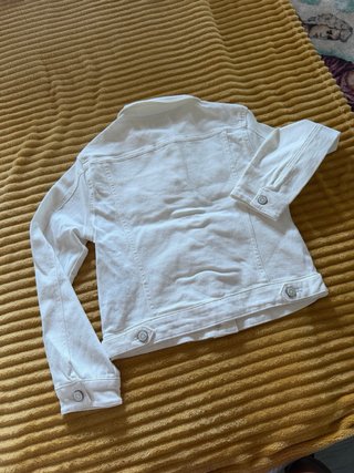 Chaqueta vaquera blanca
