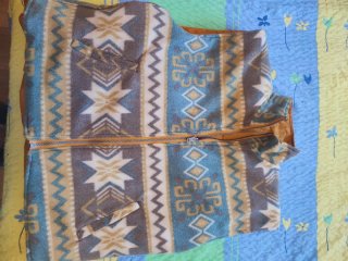 Chaleco polar reversible amarillo