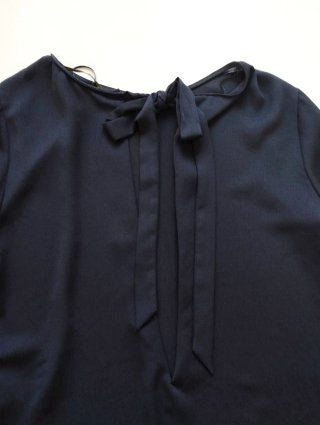 Blusa Zara manga acampanada negra