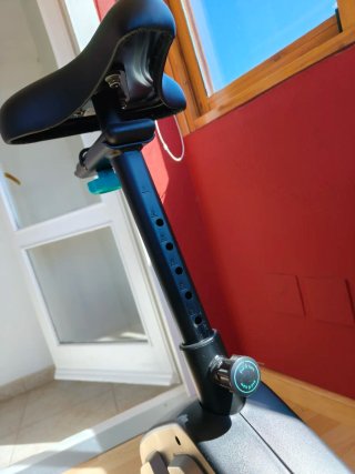 Bicicleta Estática Essential+ 06 Decathlon