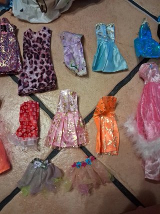 Ropa para muñecas barbie