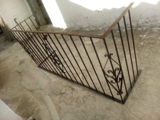 Baranda de balcón de hierro forjado
