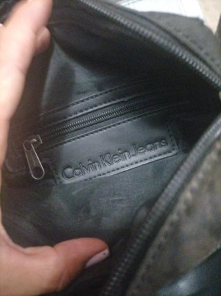 Bandolera Calvin Klein Negra