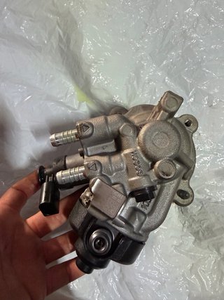 Bomba combustible Bosch 0 445 010 537