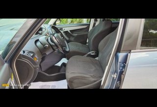 Citroen Grand C4 Picasso 2011