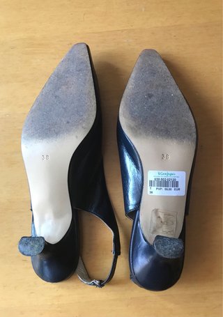 Zapatos tacón sensato destalonados azul