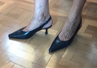 Zapatos tacón sensato destalonados azul