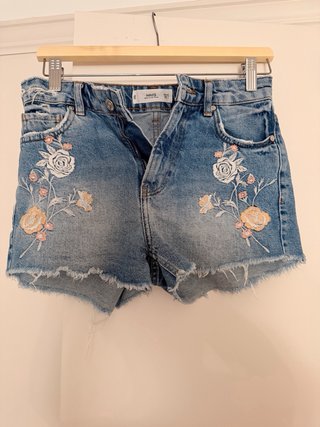 Pantalones cortos vaqueros florales