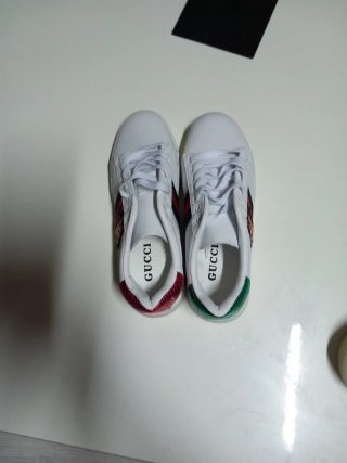 Zapatillas Gucci Blancas y Rojas