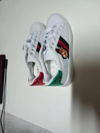 Zapatillas Gucci Blancas y Rojas