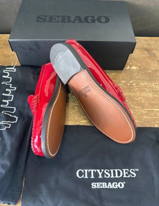 Mocasines Sebago charol rojo