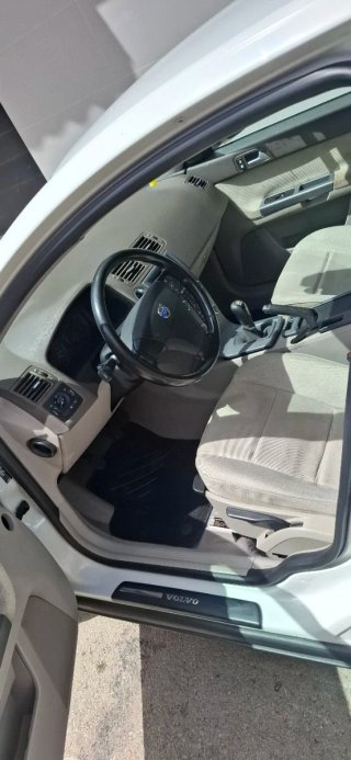 Volvo S40 2010