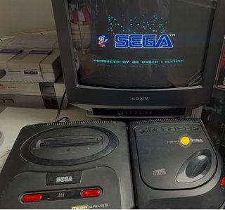 Lote Sega Mega Drive II + Mega CD 5 juegos