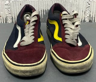 Deportivas Vans granates y negras
