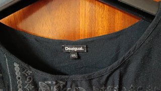 Camiseta Desigual manga corta negra XXL