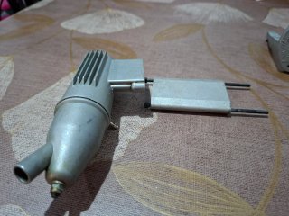 Escape y adaptador 46