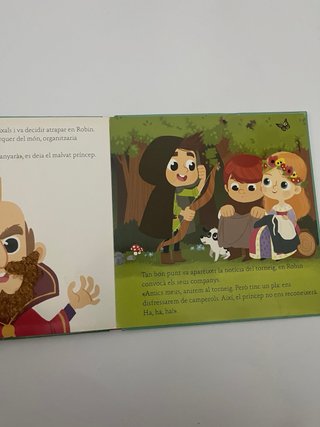 3 libros: Robin dels Boscos, La Bella i La Bestia