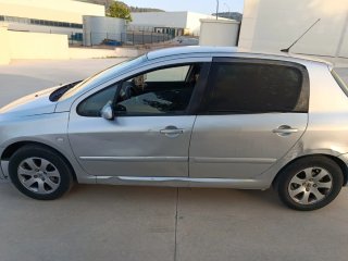 Peugeot 307 2002