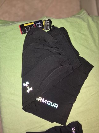 Tuta Under Armour estiva nera