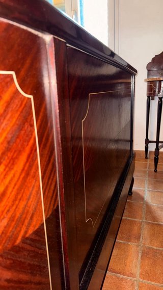 Conjunto habitación madera antiguo