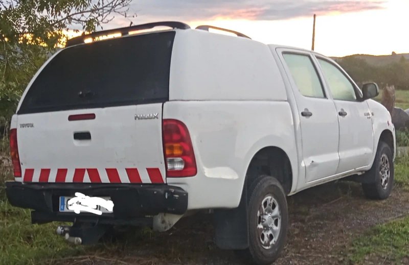 Toyota Hilux 2008 - foto 1