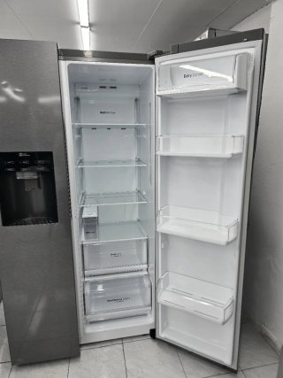 Nevera Americana marca LG