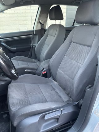 Volkswagen Golf GT DSG automatico