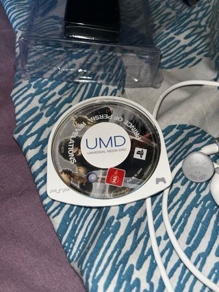 PSP Bianca 1004 con giochi e accessori