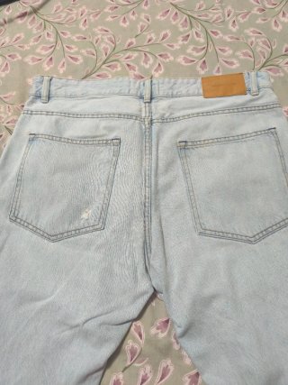Pantalón vaquero hombre roto ancho