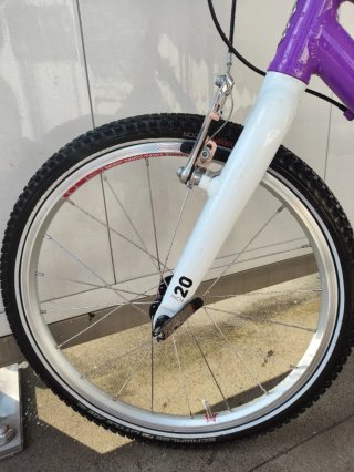Bicicleta Woom 4 Morada