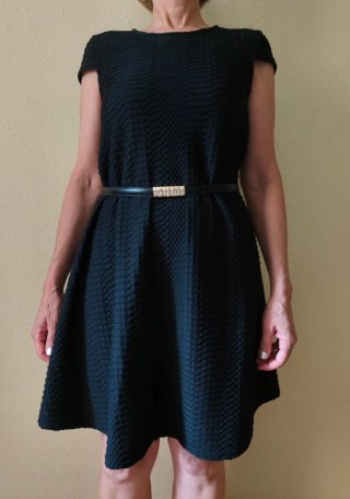 Vestido negro corto Atmosphere