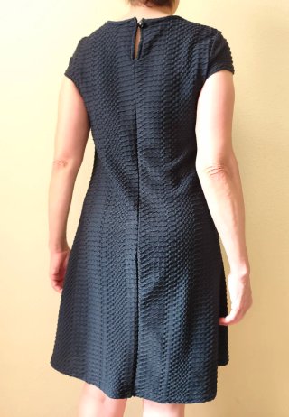 Vestido negro corto Atmosphere