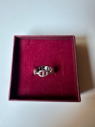 Anillo Hermes H Réplica
