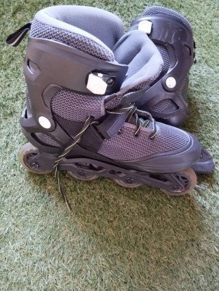 Patines en línea talla 42 + bolsa