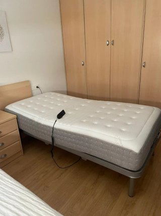 Cama articulada eléctrica con colchon viscolastica