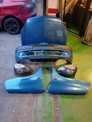 Frontal Renault Clio 2: Capó, Parachoques, Faros y