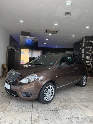 LANCIA YPSILON 🟡 1.3 JTD 75cv 2011 PERFECTO ESTADO