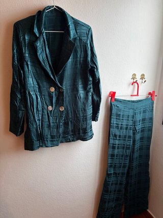 Conjunto precioso
