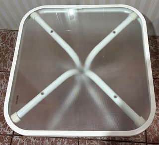 Mesa auxiliar cristal