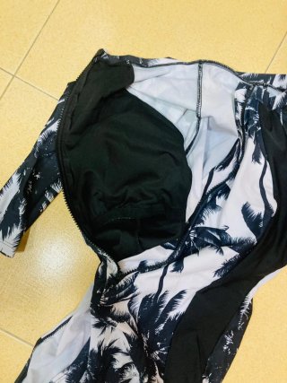 Bañador surf manga larga palmeras